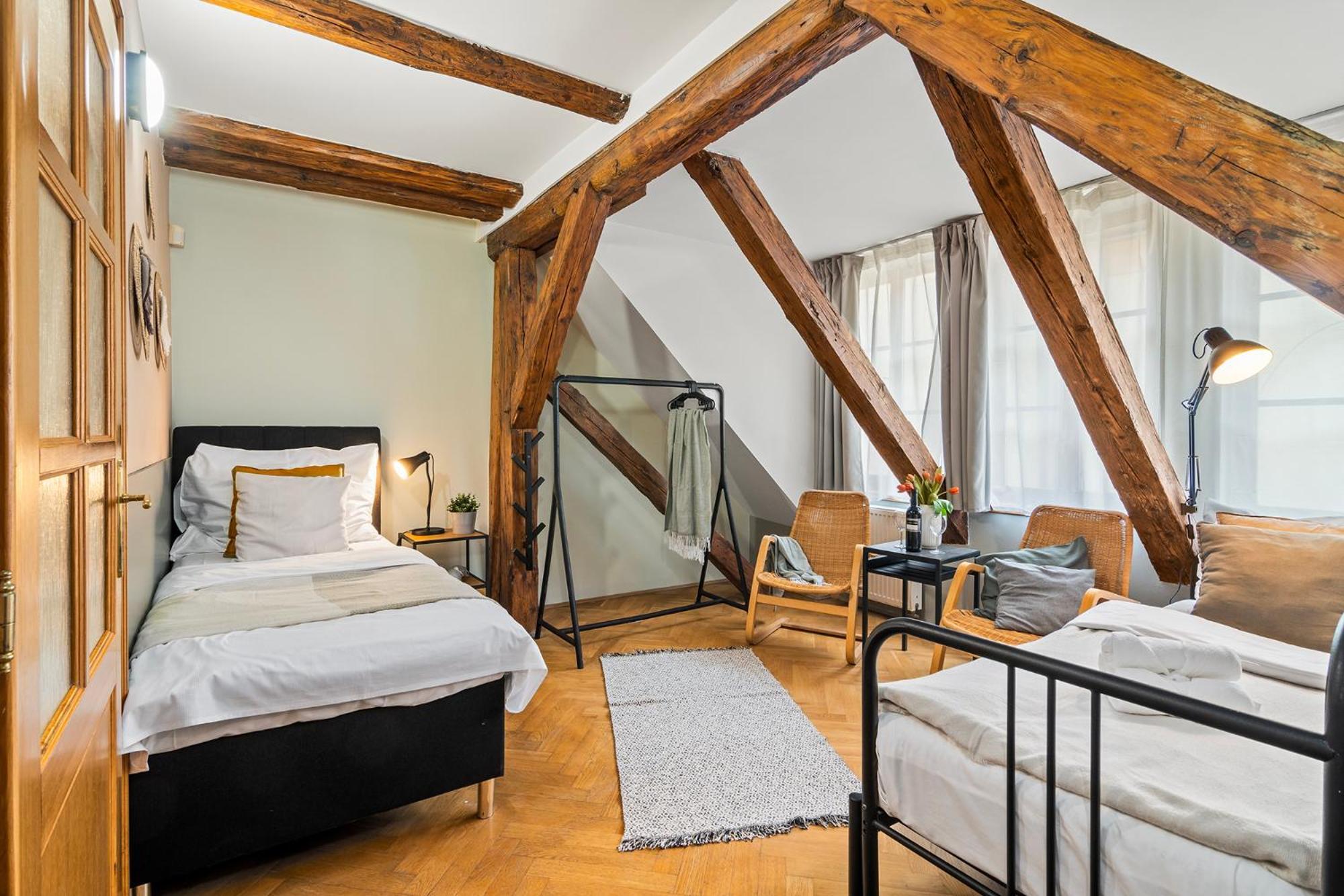 Charles Bridge Historical Apts By Michal&Friends براغ المظهر الخارجي الصورة